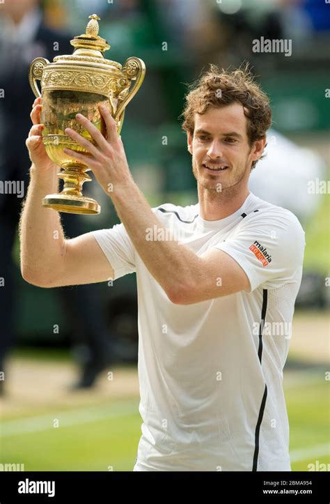 2016 wimbledon men's singles|Wimbledon 2016: Andy Murray beats Milos Raonic to claim title – as it.